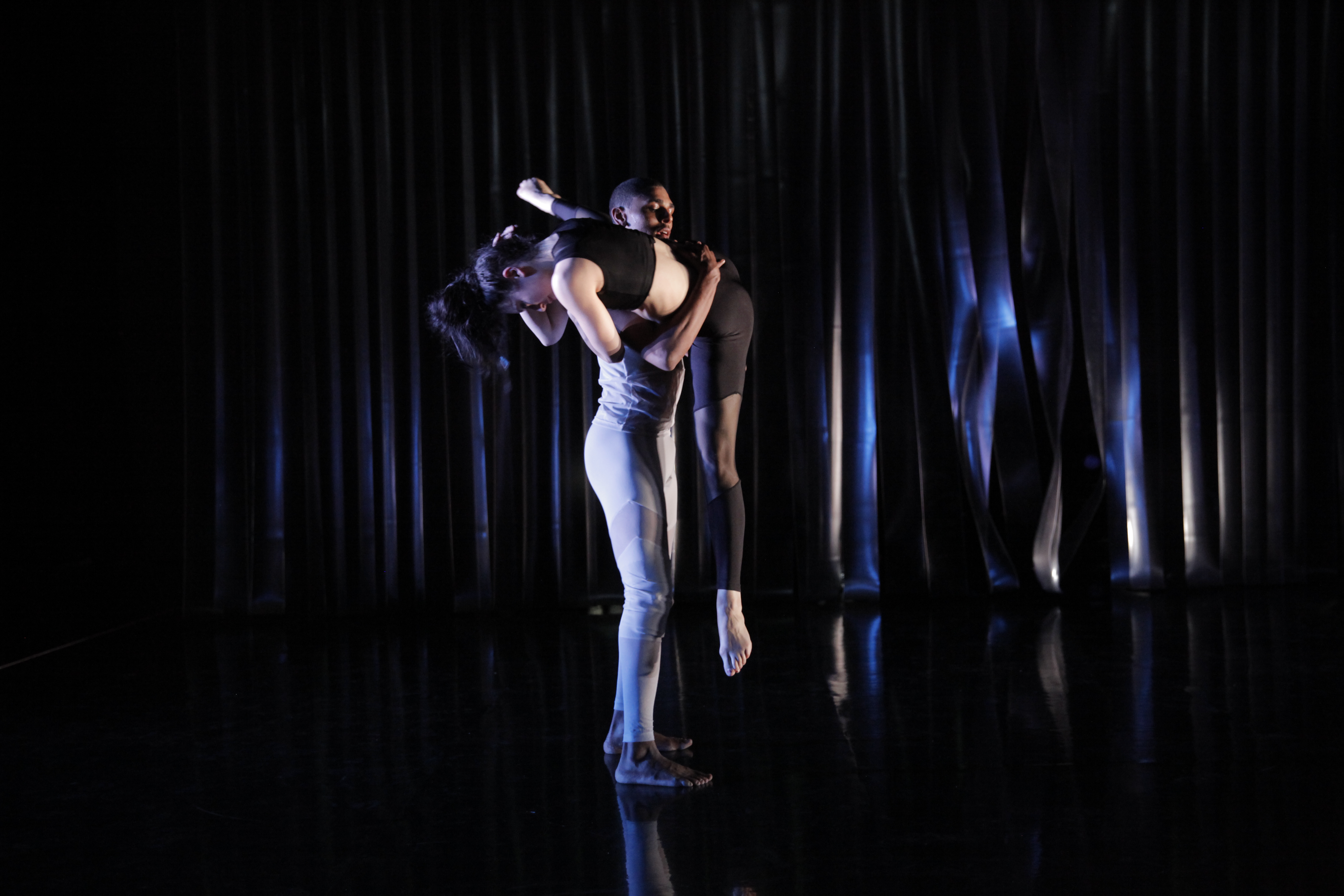 <b>BLINK</b> <br> Choreography by Daniel Charon